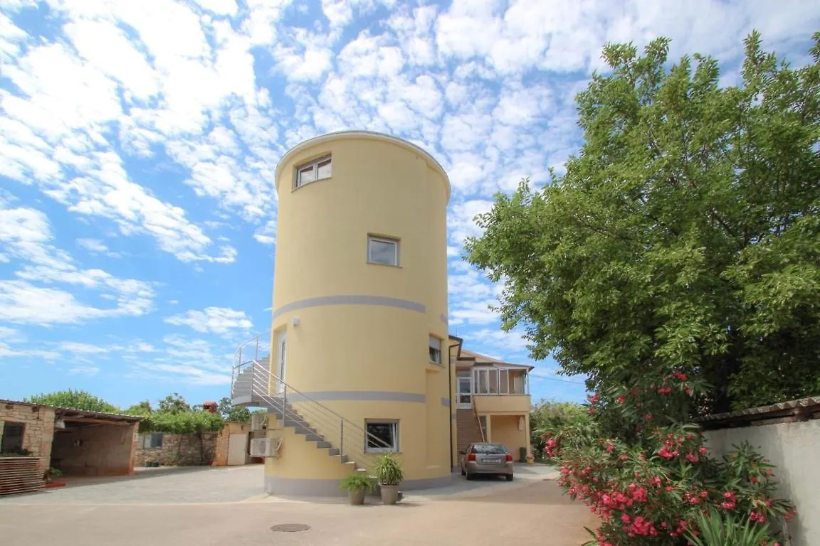 Silos Mare Apartment Novigrad  Croatia