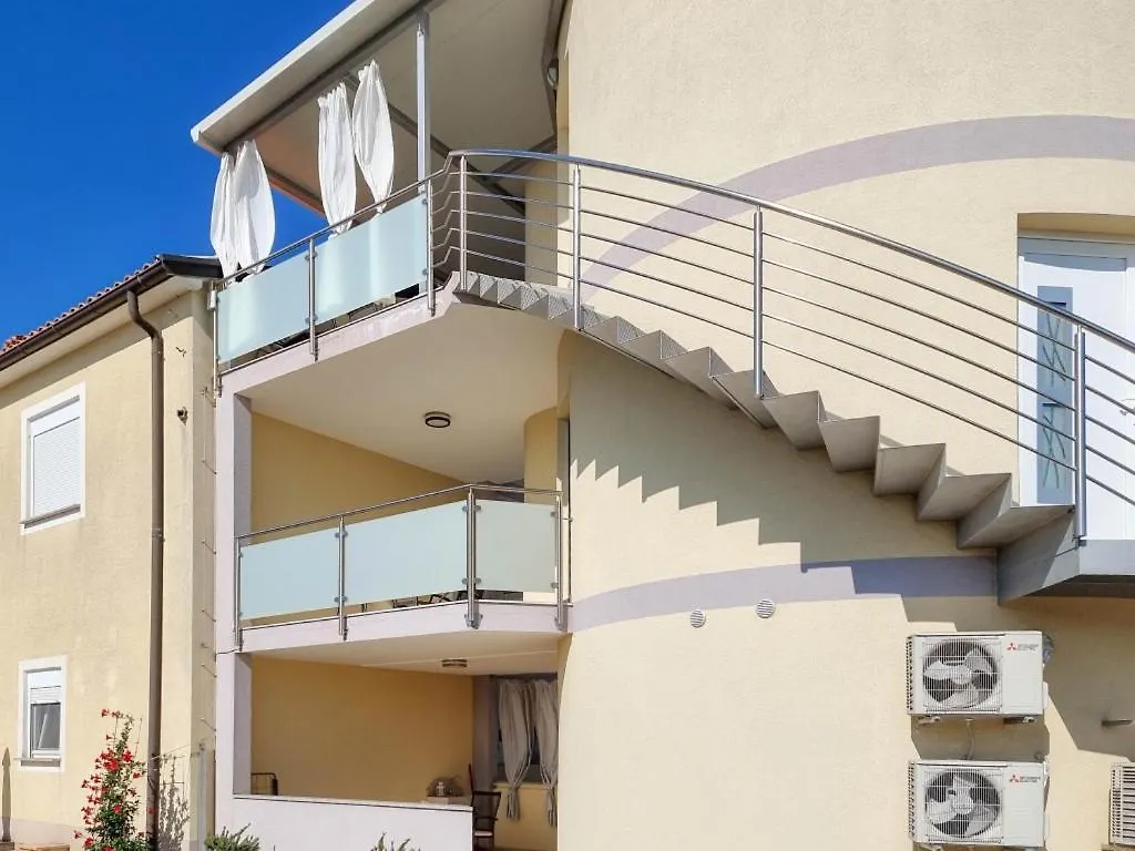 Silos Mare Apartment Novigrad  0*, Novigrad (Istria)