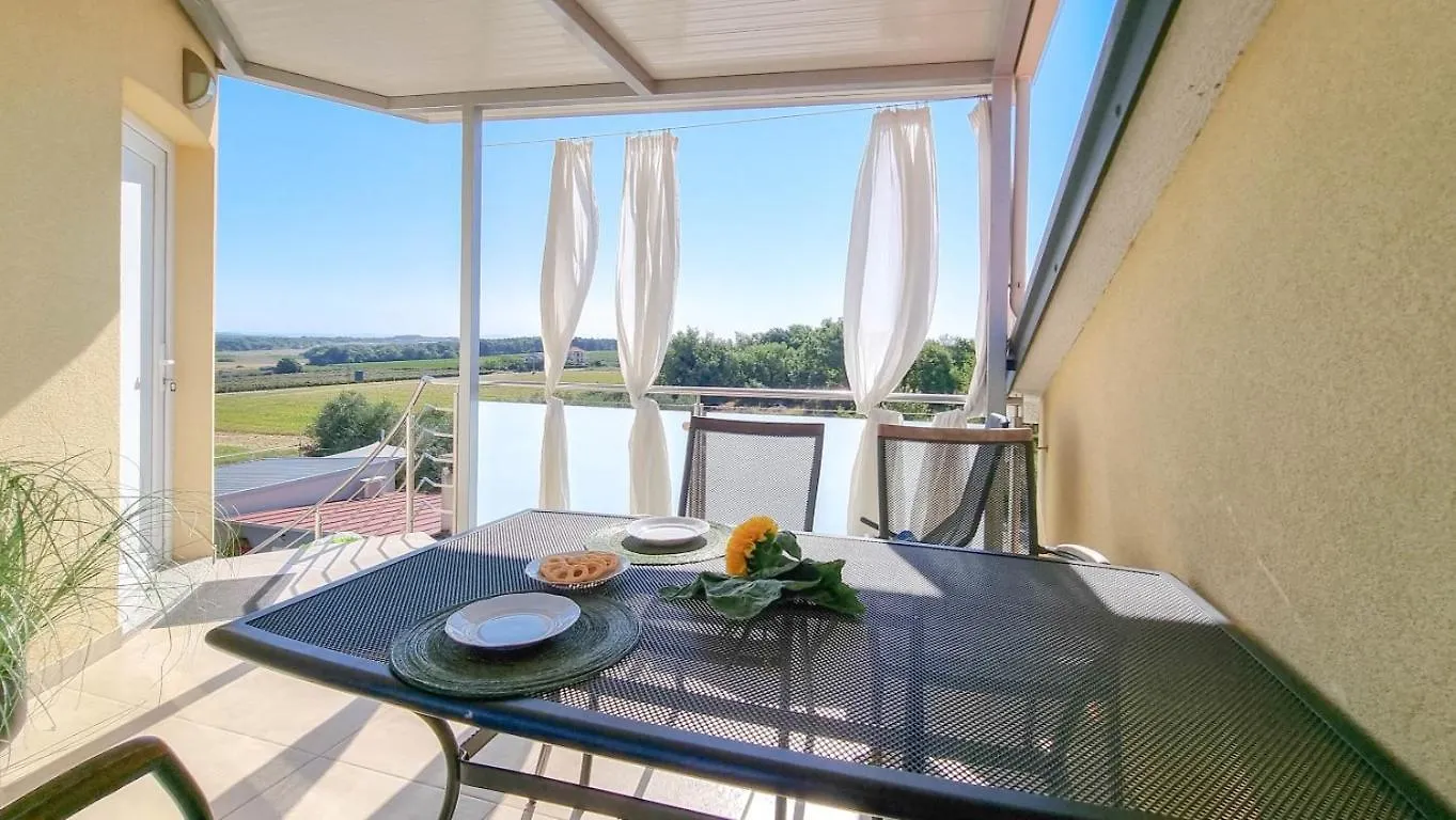 Silos Mare Apartment Novigrad   Novigrad (Istria)